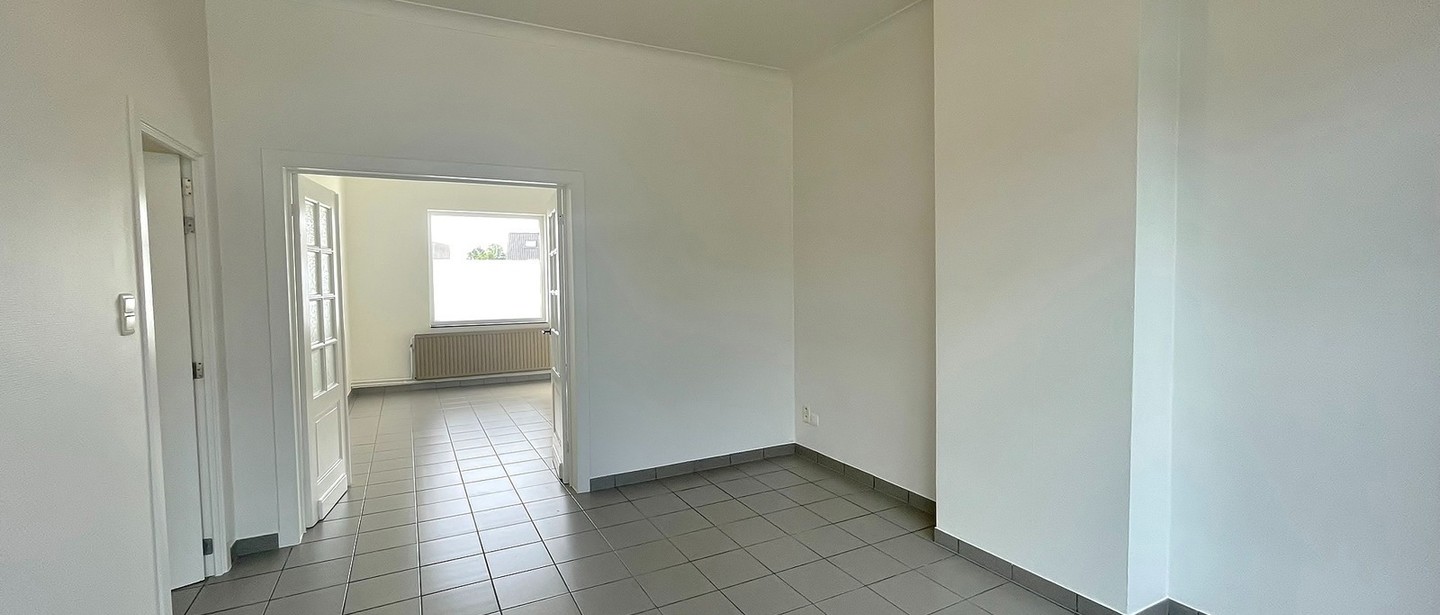 Gelijkvloerse verd. + tuin te huur in Lummen