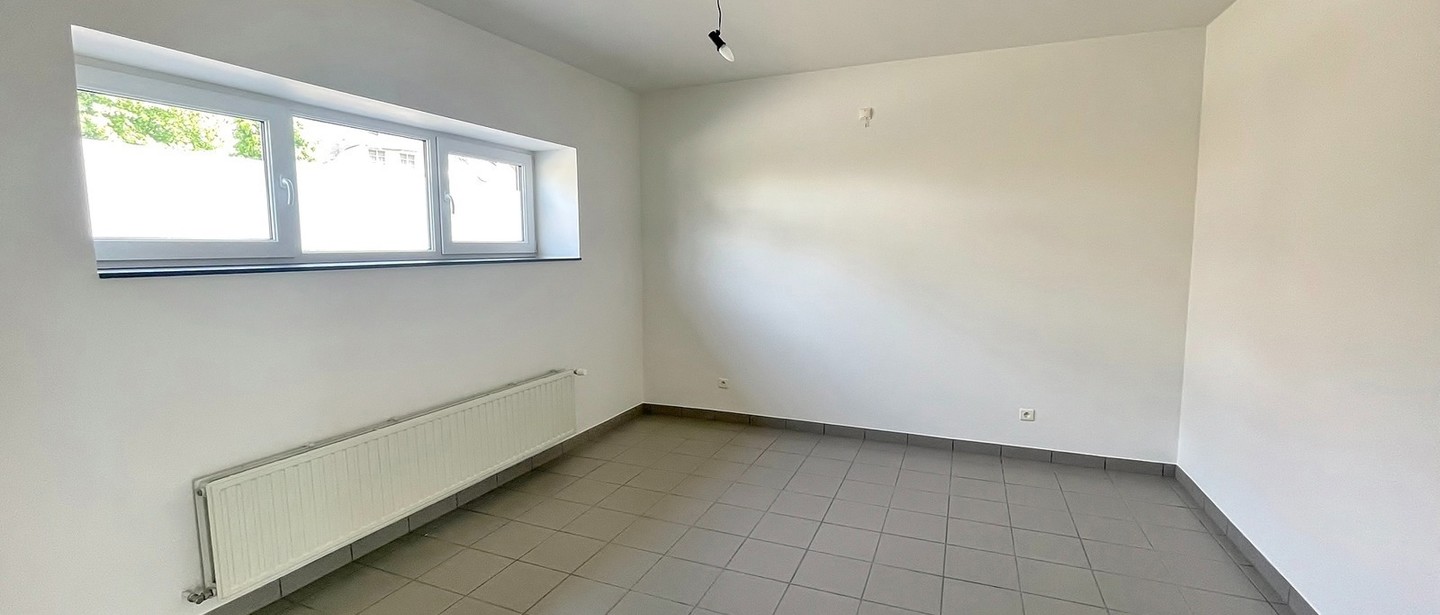 Gelijkvloerse verd. + tuin te huur in Lummen