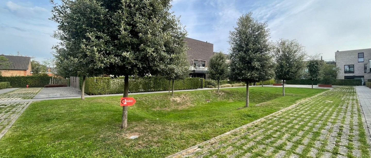 Gelijkvloerse verd. + tuin te huur in Veerle