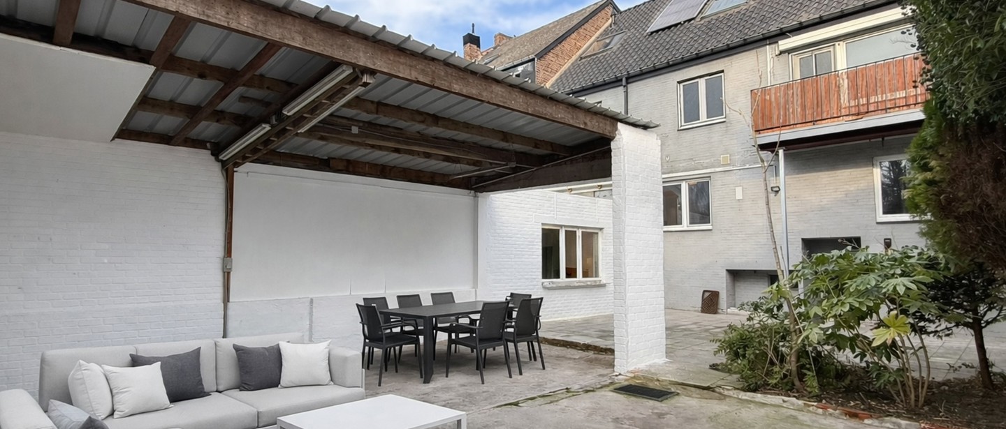 Gelijkvloerse verd. + tuin te koop in Genk