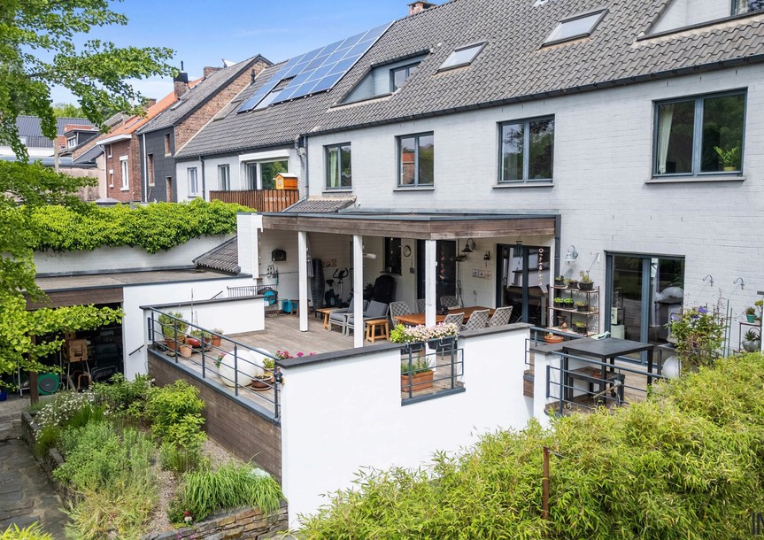 Gelijkvloerse verd. + tuin te koop in Genk