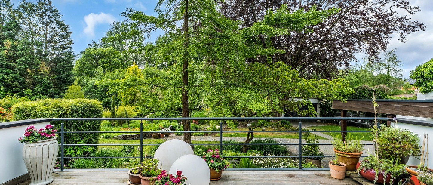 Gelijkvloerse verd. + tuin te koop in Genk