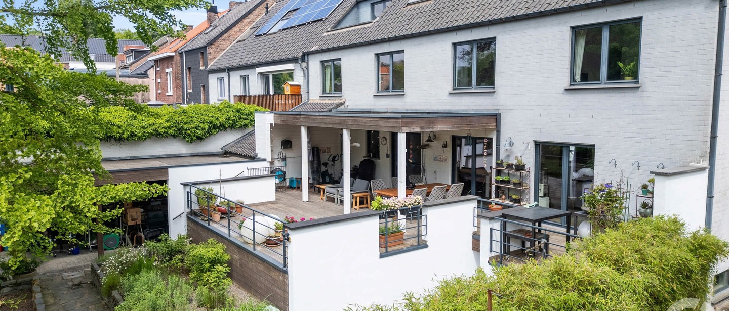 Gelijkvloerse verd. + tuin te koop in Genk