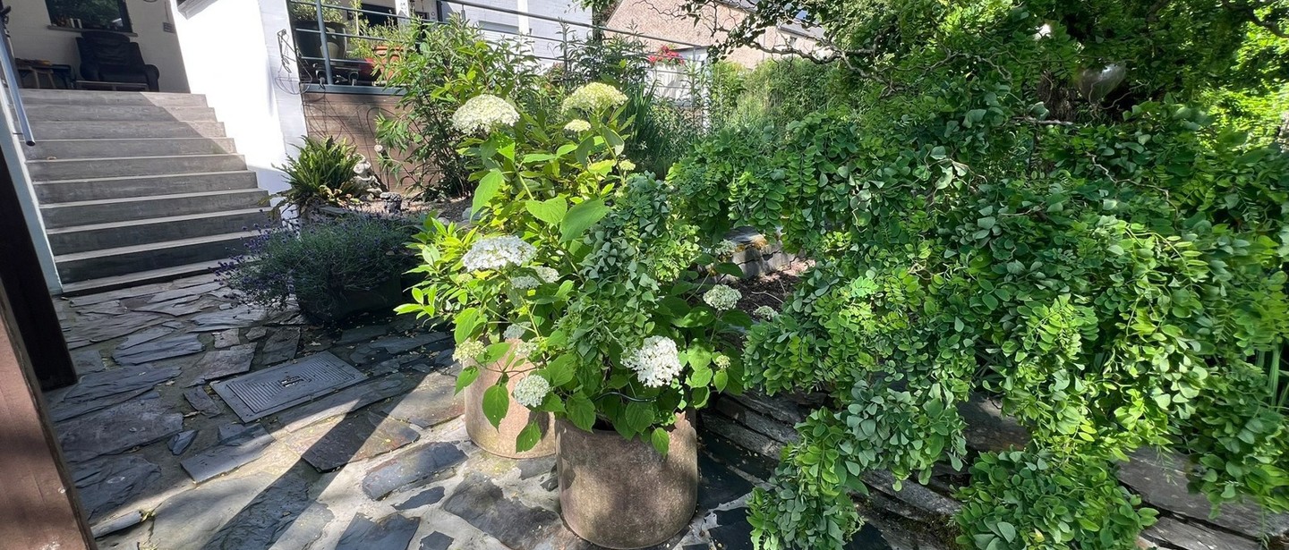 Gelijkvloerse verd. + tuin te koop in Genk