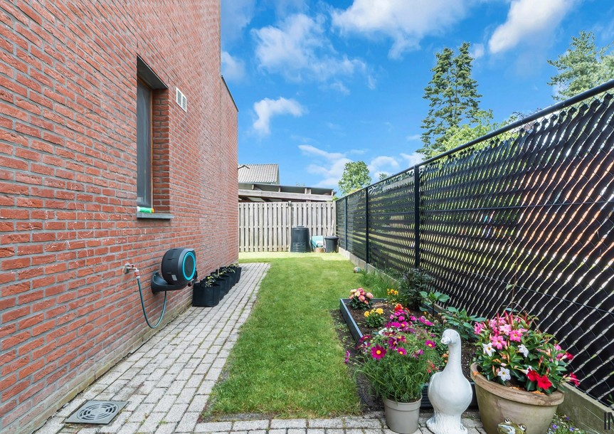 Gelijkvloerse verd. + tuin te koop in Ham