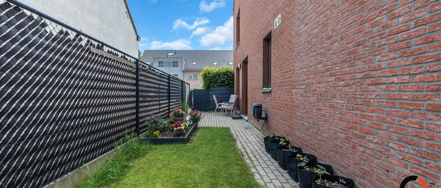 Gelijkvloerse verd. + tuin te koop in Ham