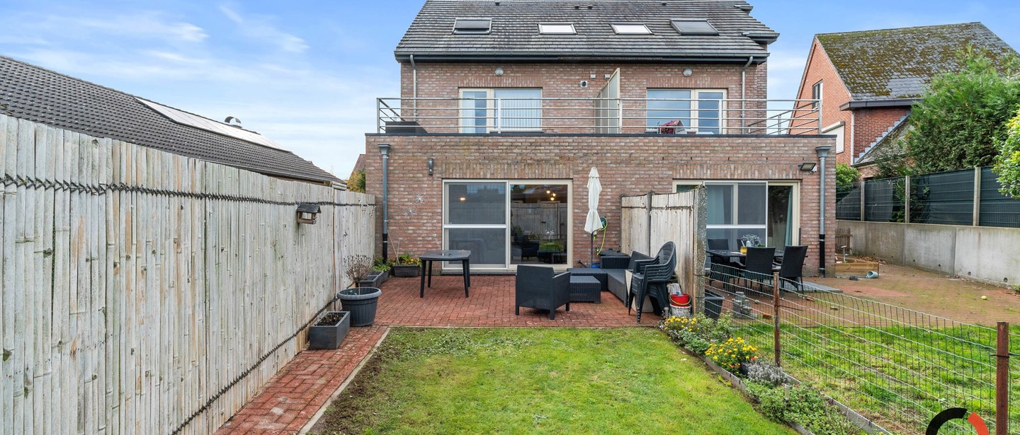 Gelijkvloerse verd. + tuin te koop in Lommel