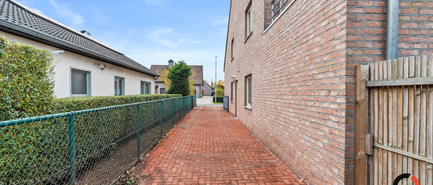 Gelijkvloerse verd. + tuin te koop in Lommel