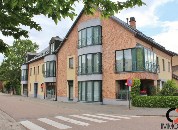 Gelijkvloerse verdieping te huur in Halen