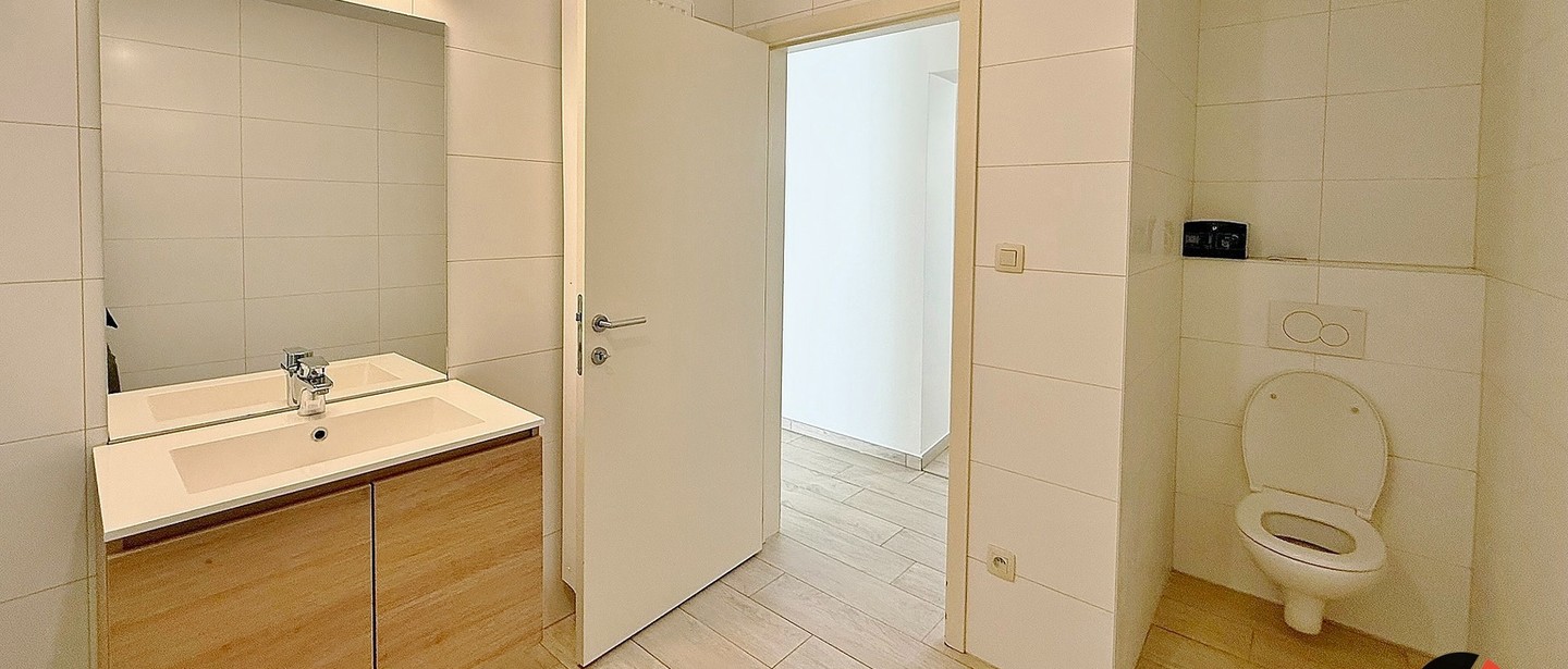 Gelijkvloerse verdieping te huur in Ham