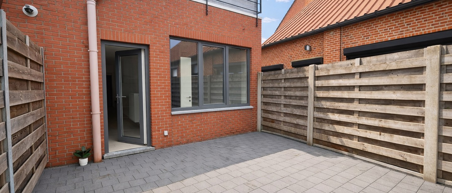 Gelijkvloerse verdieping te huur in Ham