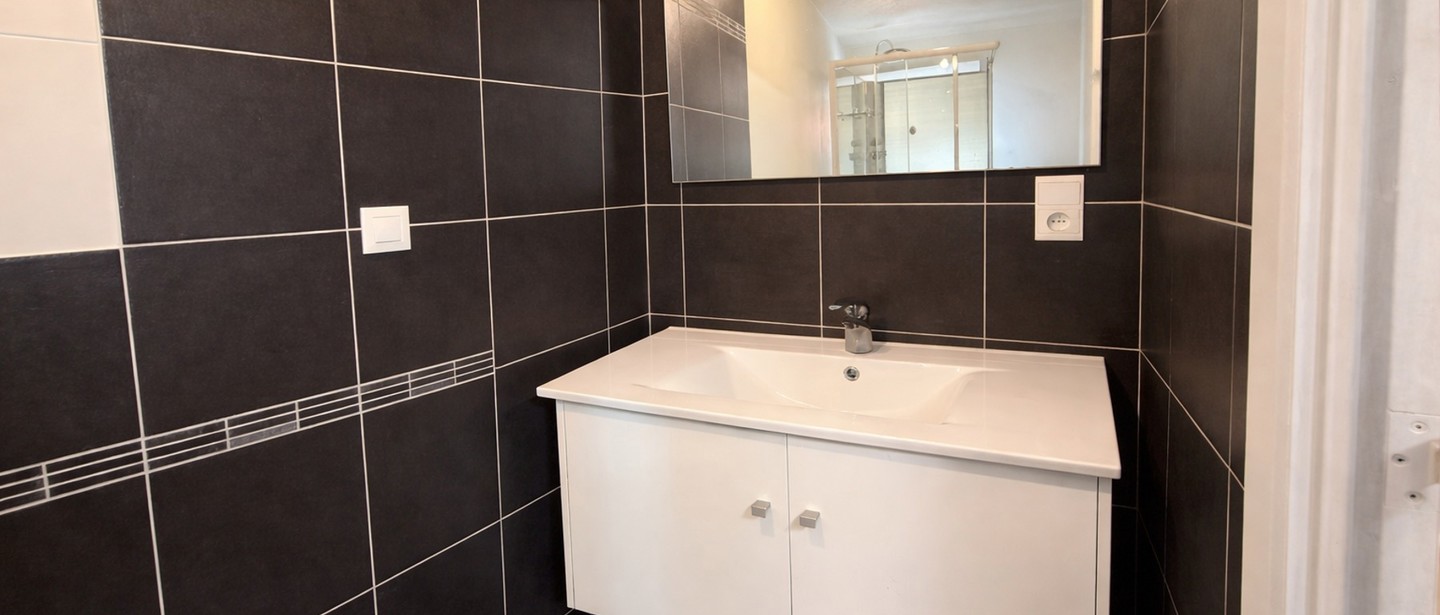 Gelijkvloerse verdieping te koop in Tessenderlo