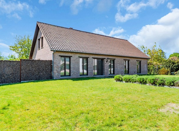 Landhuis te koop in Veerle